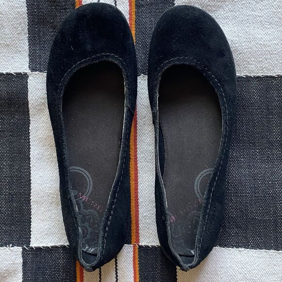 Merrell Black Suede Womens Slip On Ballet Flats. Size 6. Classic. Summer. Boho. - Picture 2 of 10
